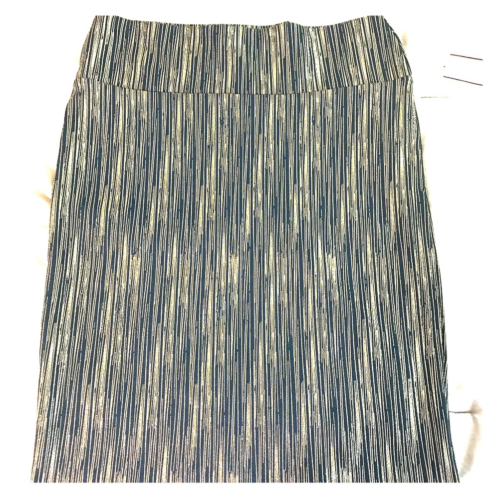 LULAROE ELEGANT CASSIE LARGE NWT